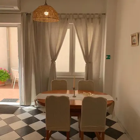 Diana Apartment